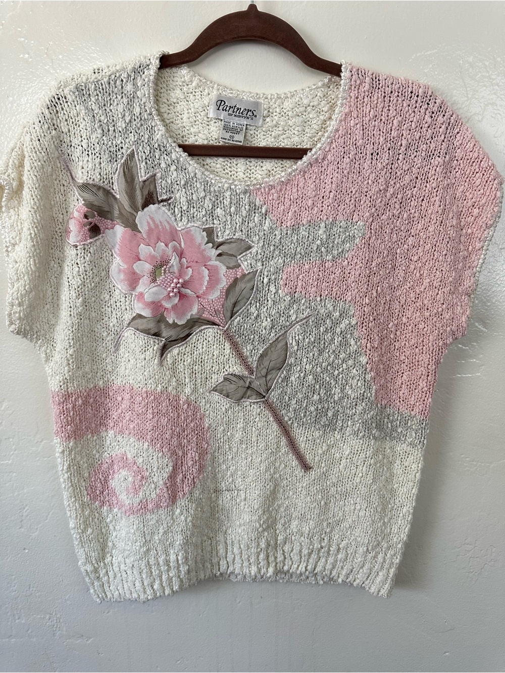 Vintage Partners by Mervyns Pastel Knit Sweater Embroidered Pearl Flower Medium